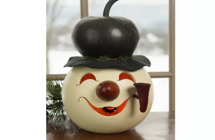 Simply Christmas Walter* Painted Gourds